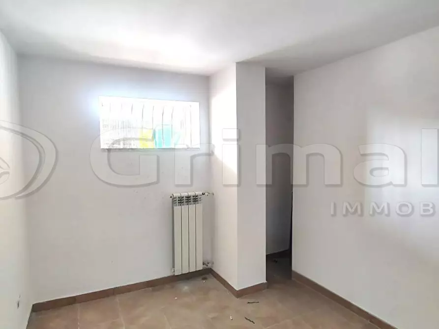 Immagine 6 di Trilocale in affitto  a Giugliano In Campania