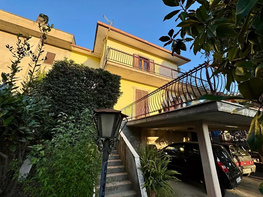 Immagine 11 di Quadrilocale in vendita  in Via Eugenio Curiel 25 a Marino