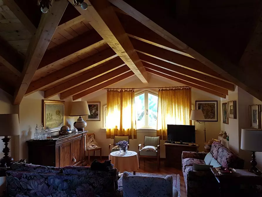 Immagine 10 di Villa in vendita  in via Provinciale 56 a Alta Valle Intelvi