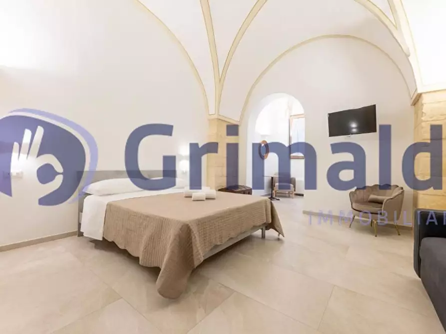 Immagine 22 di Casa indipendente in vendita  in Via Luigi Scarambone 16 a Lecce