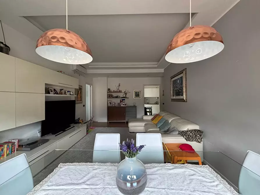 Immagine 4 di Trilocale in vendita  in Via della Conciliazione 36 a Como