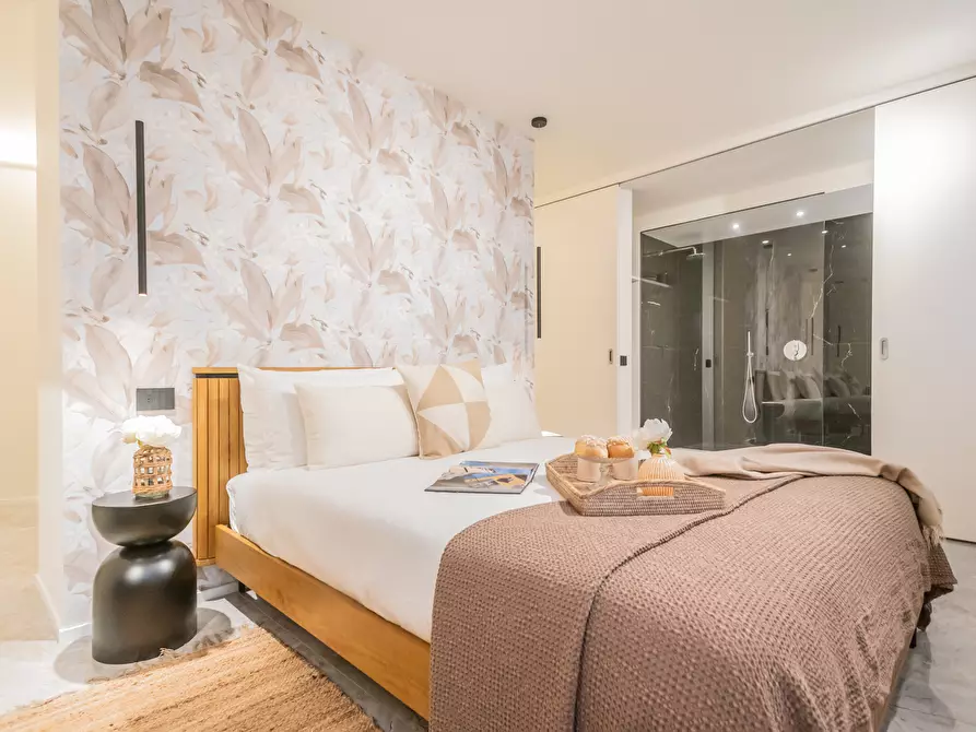 Immagine 10 di Bilocale in vendita  in Via Regina a Carate Urio