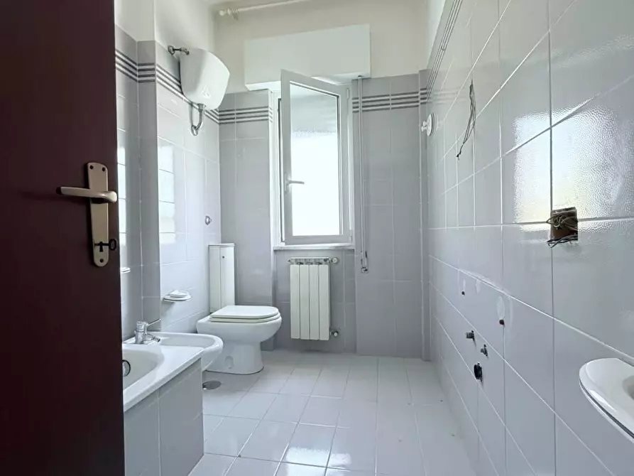 Immagine 29 di Appartamento in vendita  in LARICI 24 a Aprilia