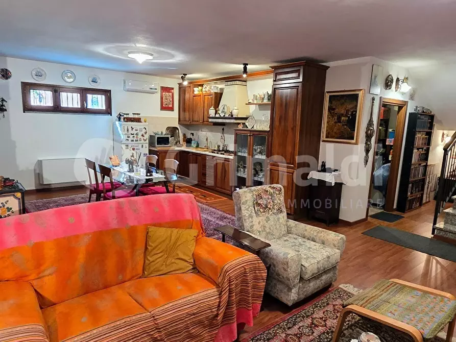 Immagine 63 di Villa in vendita  in Via Giovanni Antonio Comissetti 1 a Pezzana