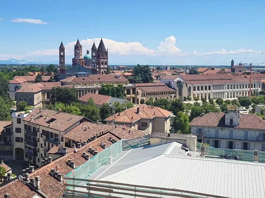 Immagine 3 di Attico in vendita  in Via Gaudenzio Ferrari 19 a Vercelli