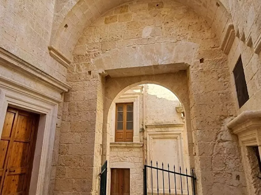 Immagine 1 di Rustico / casale in vendita  in Via Vittorio Veneto 8 a Soleto