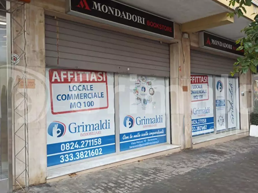 Immagine 5 di Locale commerciale in affitto  in Viale A. Mellusi 160-162 a Benevento