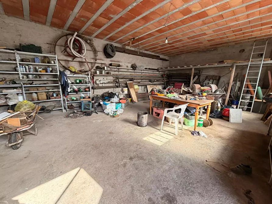 Immagine 15 di Villa in vendita  in Via Affile 12 a Nettuno