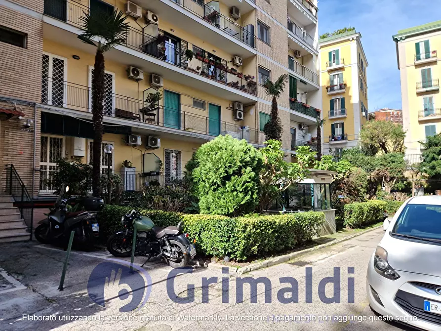 Immagine 13 di Trilocale in vendita  in Via Giacinto Gigante 43 a Napoli