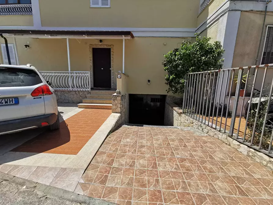 Immagine 6 di Villa in affitto  in Via Madonna del Pantano 40 a Giugliano In Campania