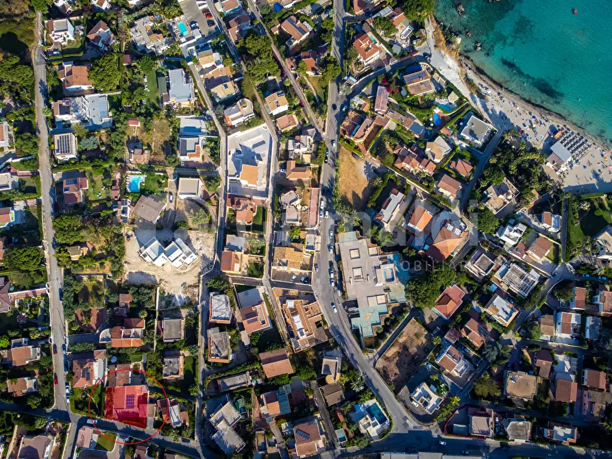 Immagine 26 di Villa in vendita  a Siracusa