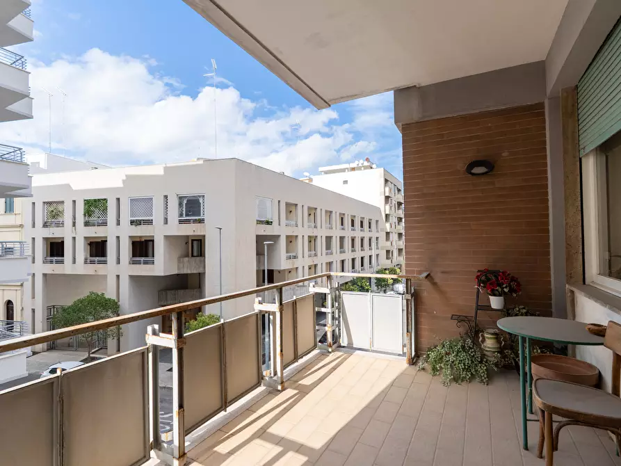 Immagine 1 di Pentalocale in vendita  in Via Salvatore Grande 12 a Lecce