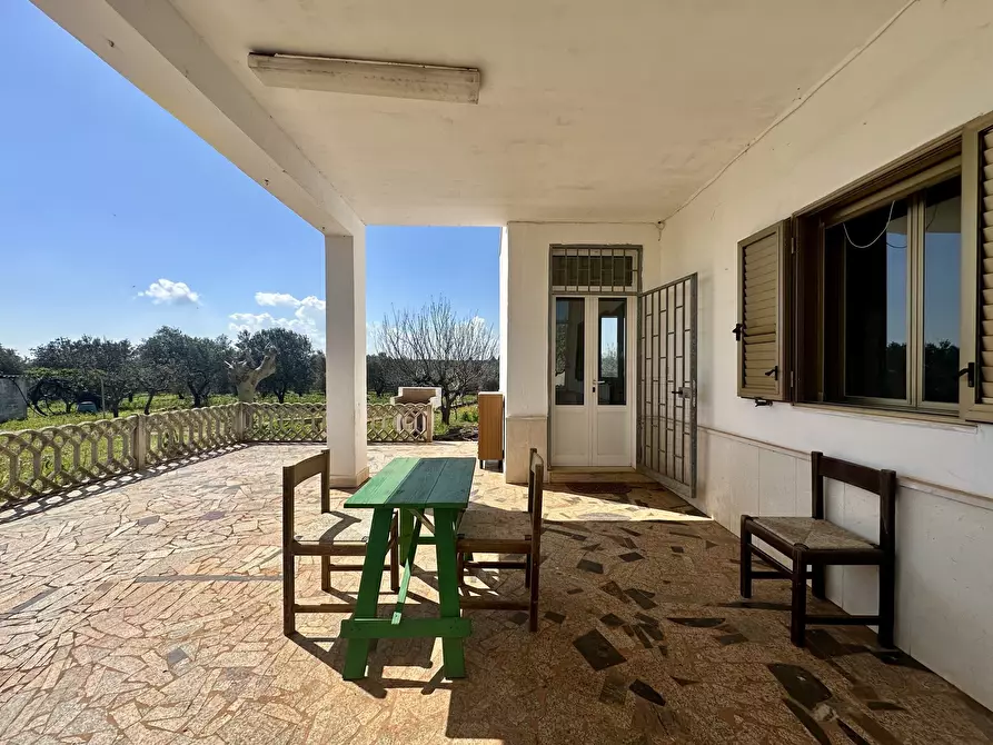 Immagine 10 di Villa in vendita  in C.da San Benedetto 194 a Ostuni