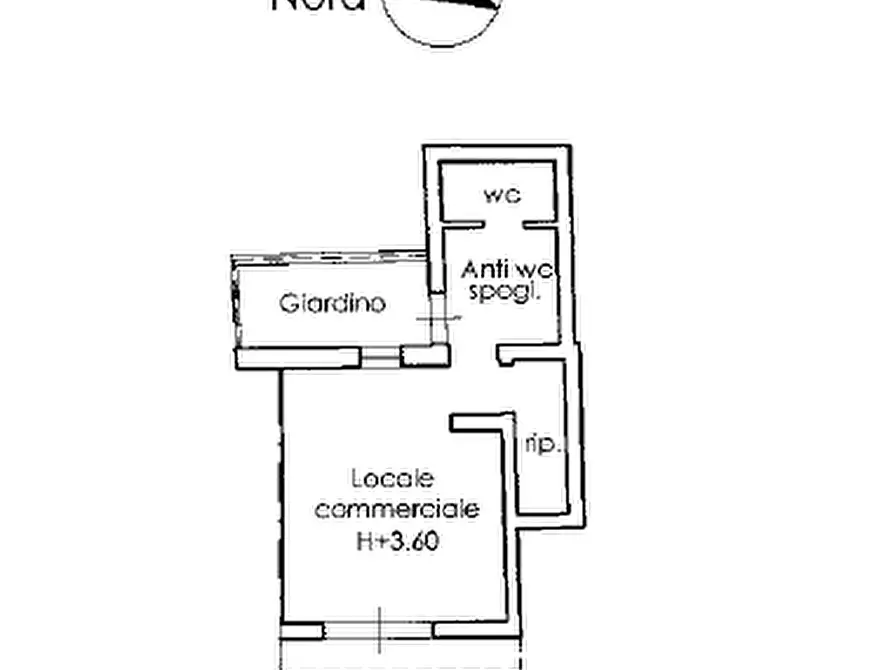 Immagine 9 di Locale commerciale in vendita  in Via Quarto 2/A a Melendugno