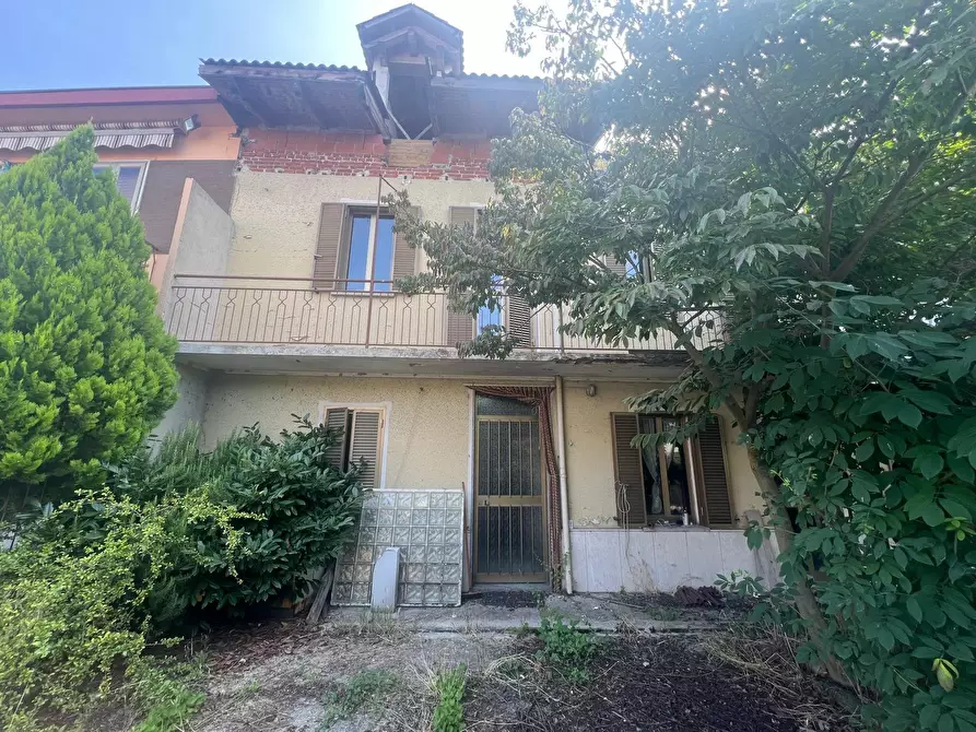 Immagine 1 di Casa indipendente in vendita  in via asilo tavallini 87b a Borgo Vercelli