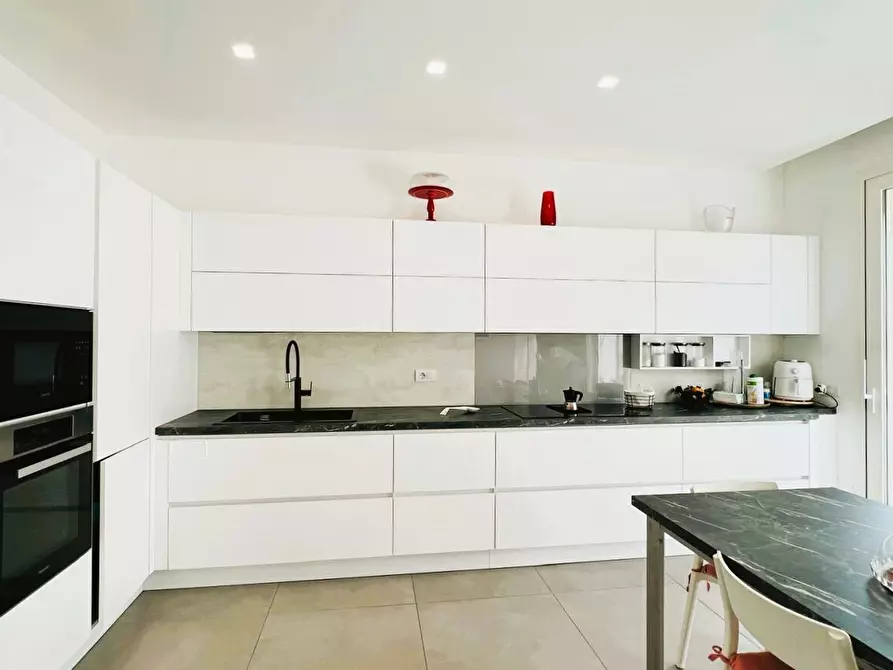 Immagine 18 di Villetta a schiera in vendita  in Via Michele Massari 13 a Lecce