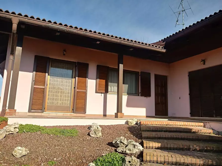 Immagine 9 di Casa indipendente in vendita  a Villata