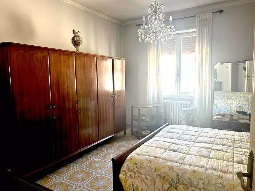 Immagine 8 di Appartamento in vendita  a Terracina