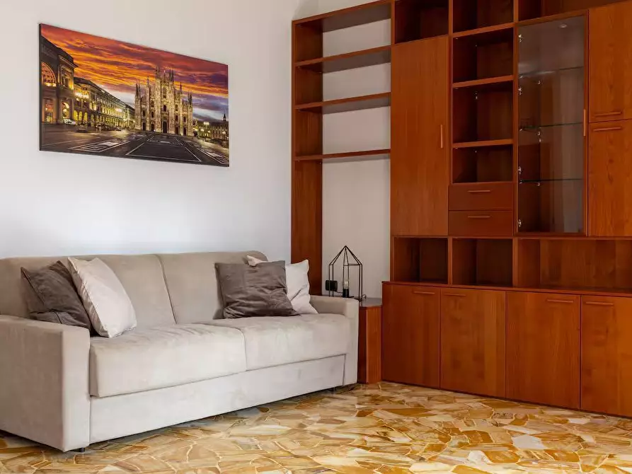 Immagine 4 di Trilocale in affitto  in Via Bronzino 6 a Milano