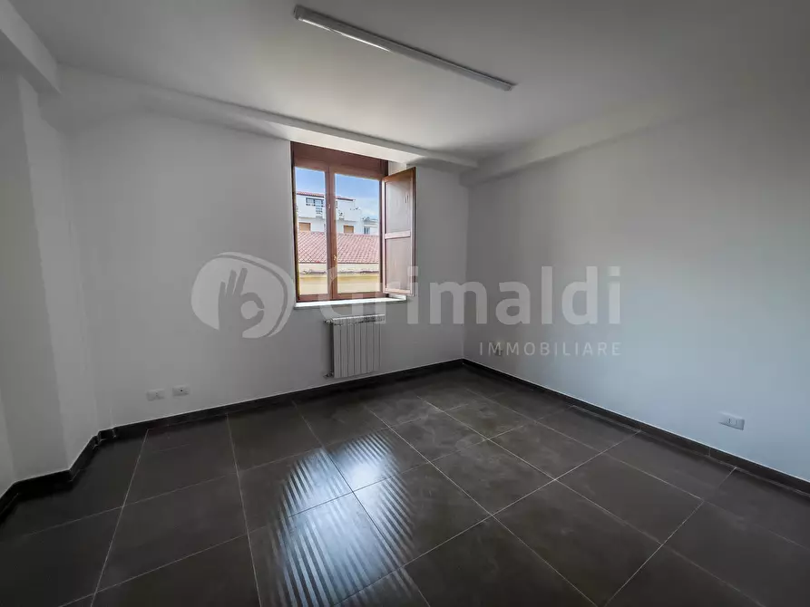 Immagine 4 di Ufficio in affitto  a Avola
