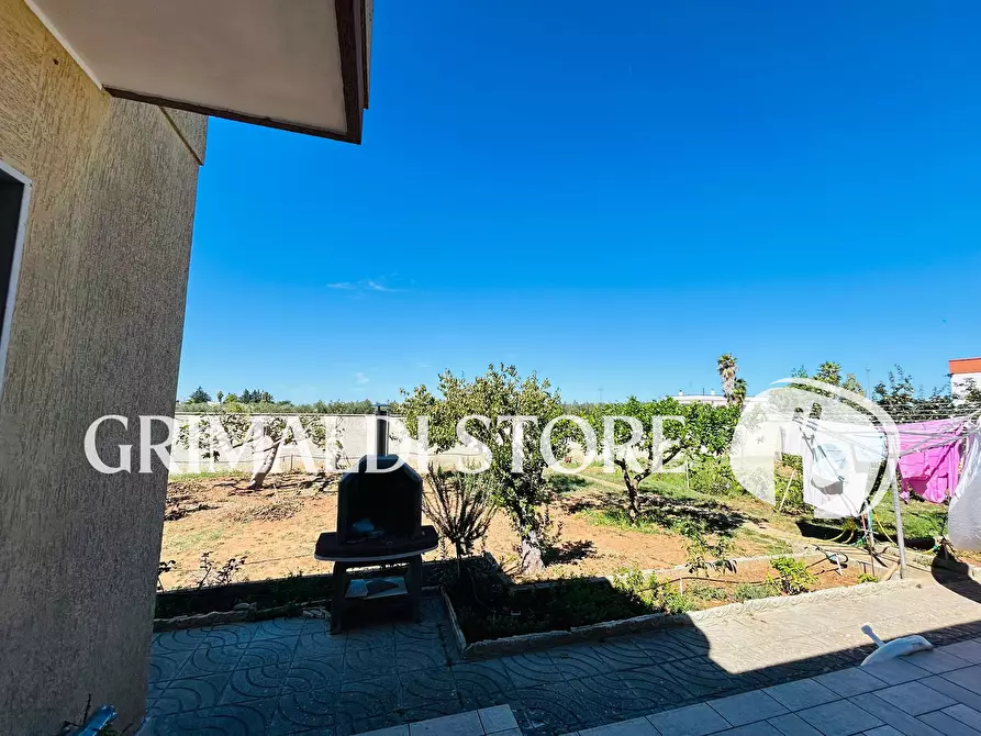 Immagine 13 di Villa in vendita  in Via Lorenzo Perosi 13 a Lecce