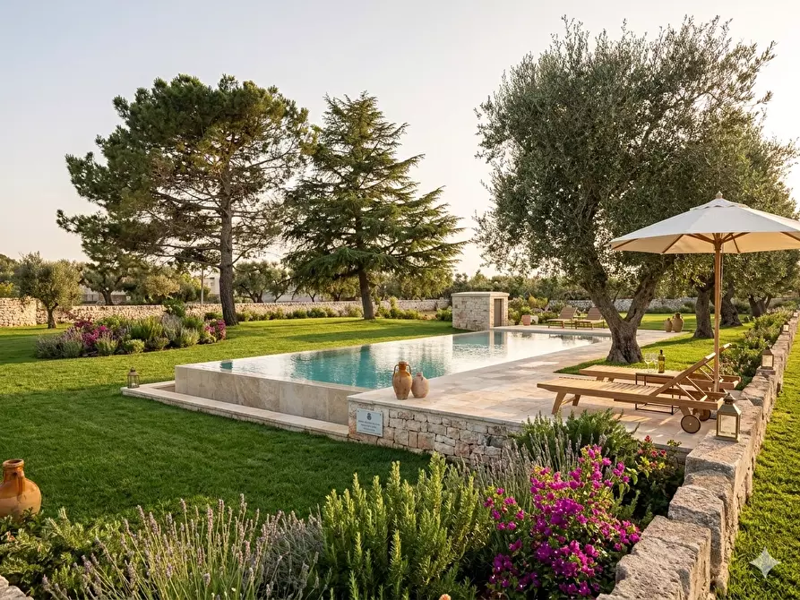 Immagine 2 di Casa indipendente in vendita  in contrada sorbole a Ostuni