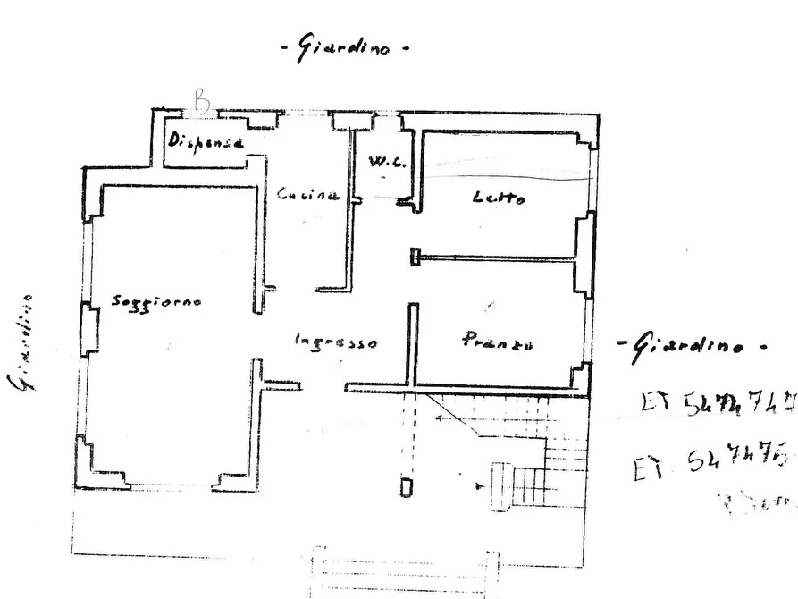 Immagine 82 di Villa in vendita  in Via Camaiore 2 a Lecce