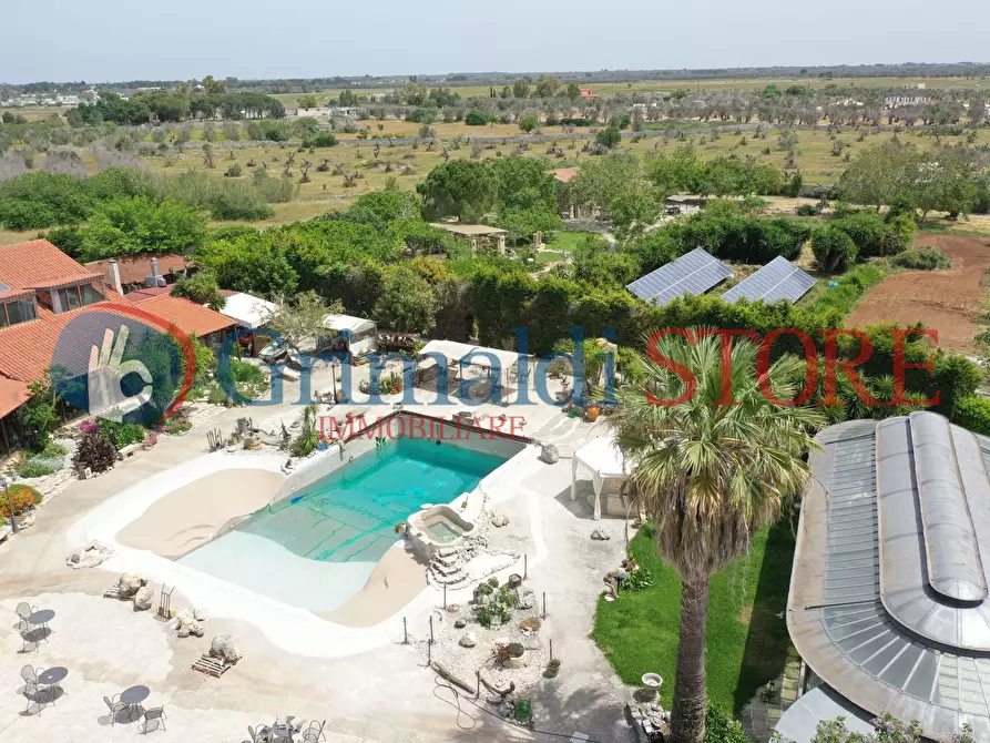 Immagine 7 di Casa indipendente in vendita  in C.S. Lu Monte 1 a Lizzanello