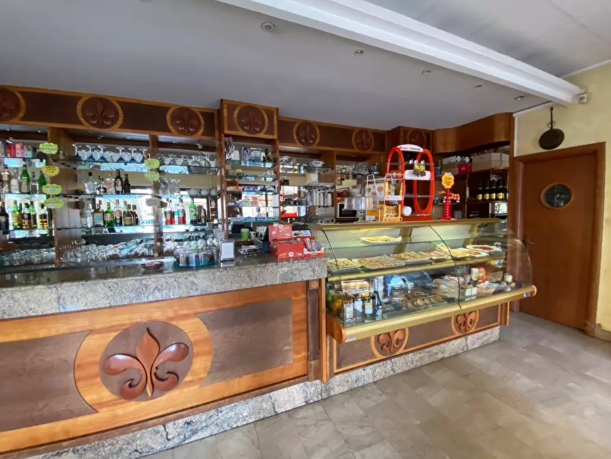 Immagine 3 di Bar / Ristorante in vendita  in Via Venezia 12 a Nettuno