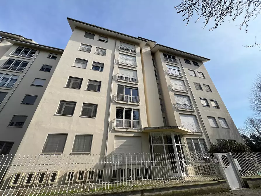 Immagine 1 di Trilocale in vendita  in Corso XXVI Aprile 65 a Vercelli