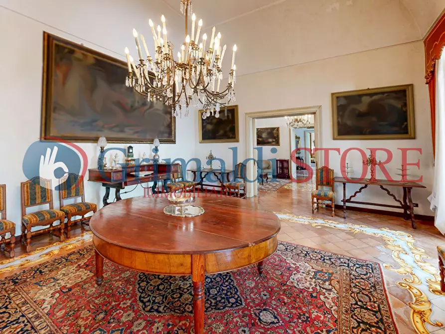 Immagine 38 di Villa in vendita  in Via Vecchia Carmiano a Lecce