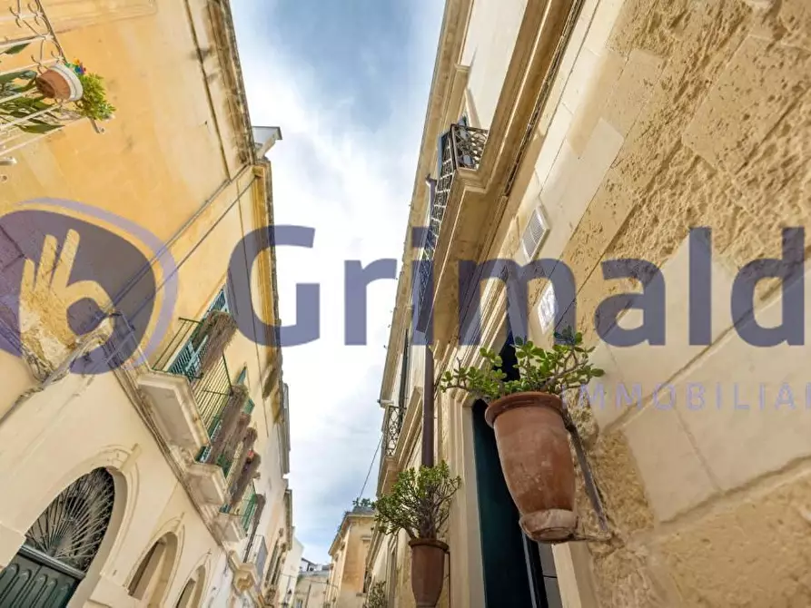 Immagine 7 di Casa indipendente in vendita  in Via Luigi Scarambone 16 a Lecce