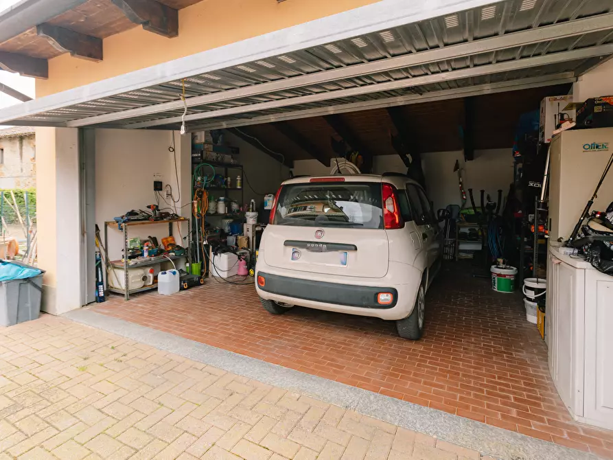 Immagine 5 di Villa in vendita  in Via Giovanni Falcone 5 a Stroppiana