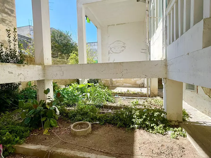 Immagine 25 di Pentalocale in vendita  in Via Dalmazia 28 a Lecce