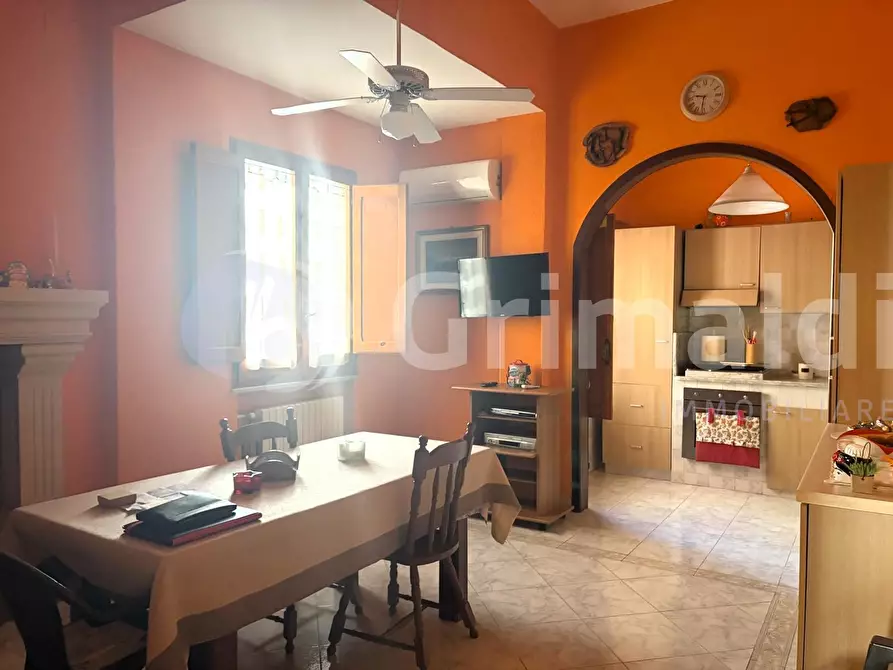 Immagine 12 di Casa indipendente in vendita  in Via Roma a Sannicola
