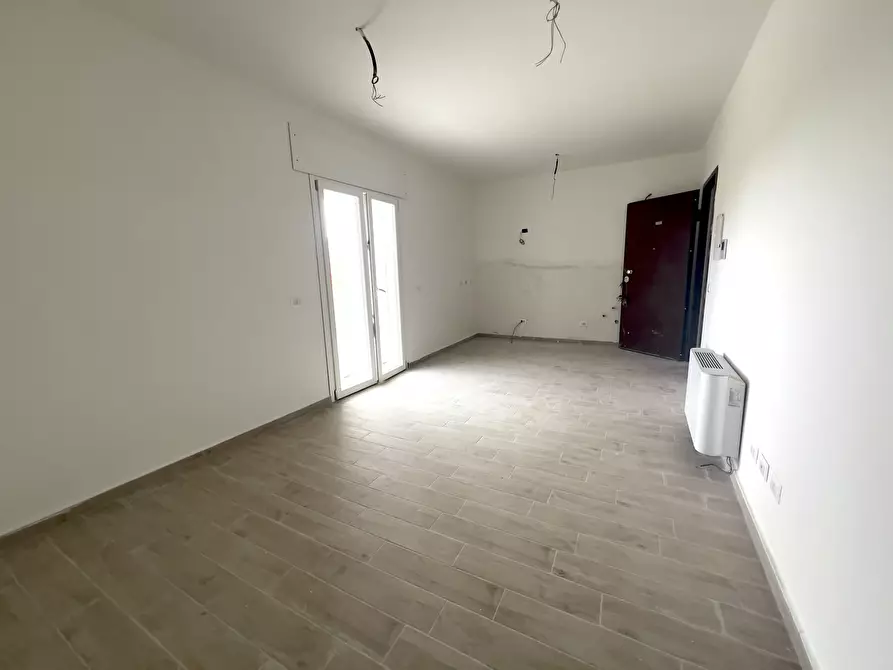 Immagine 3 di Trilocale in affitto  in Via Monte Civetta 2 a Nettuno