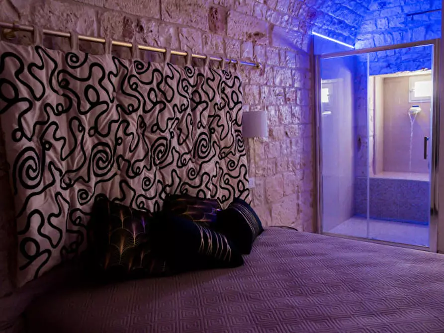 Immagine 7 di Casa indipendente in vendita  in Via Angelo Cappelli a Castellana Grotte