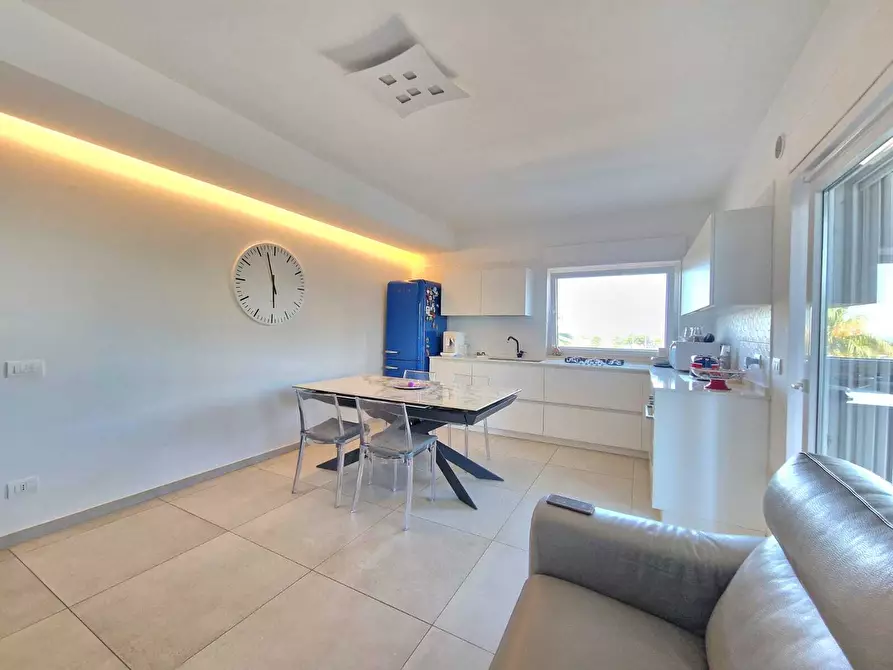 Immagine 9 di Appartamento in vendita  in Via Giacomo Puccini a Monopoli
