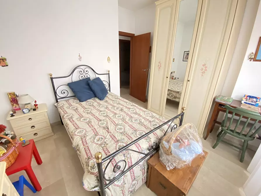 Immagine 40 di Attico in vendita  in Via Andrea Millevoi 401 a Roma