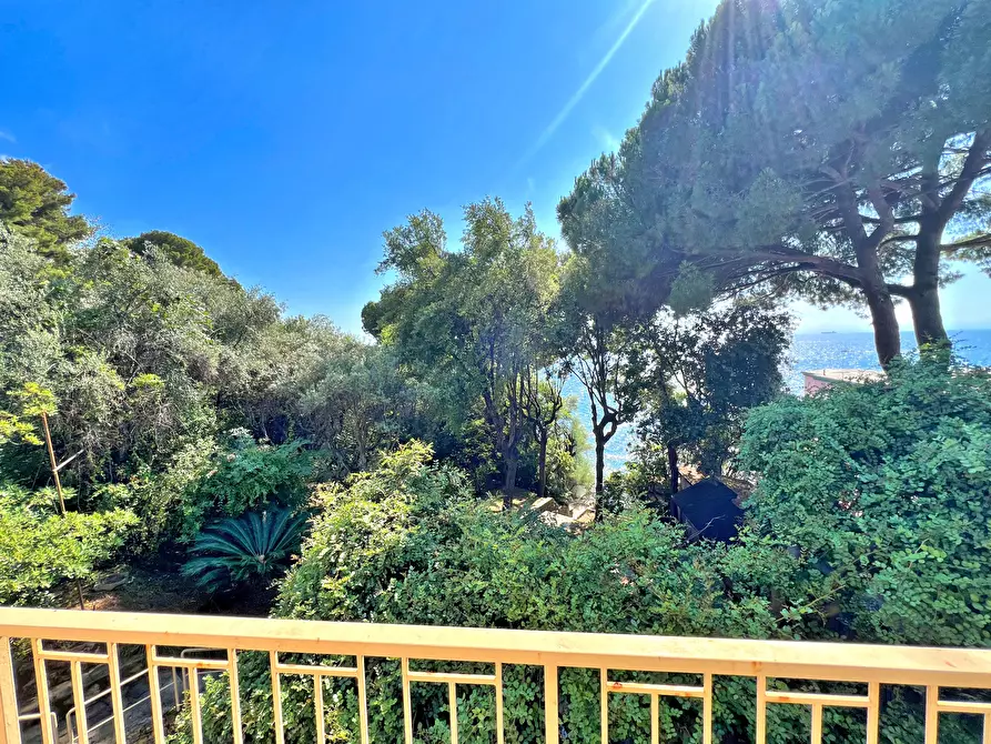 Immagine 19 di Casa indipendente in vendita  a Recco