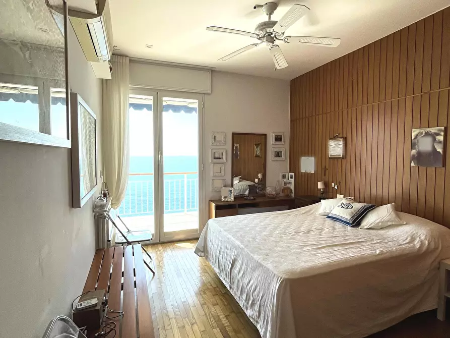 Immagine 14 di Attico in vendita  in Via Alla Torre 2 a Sori