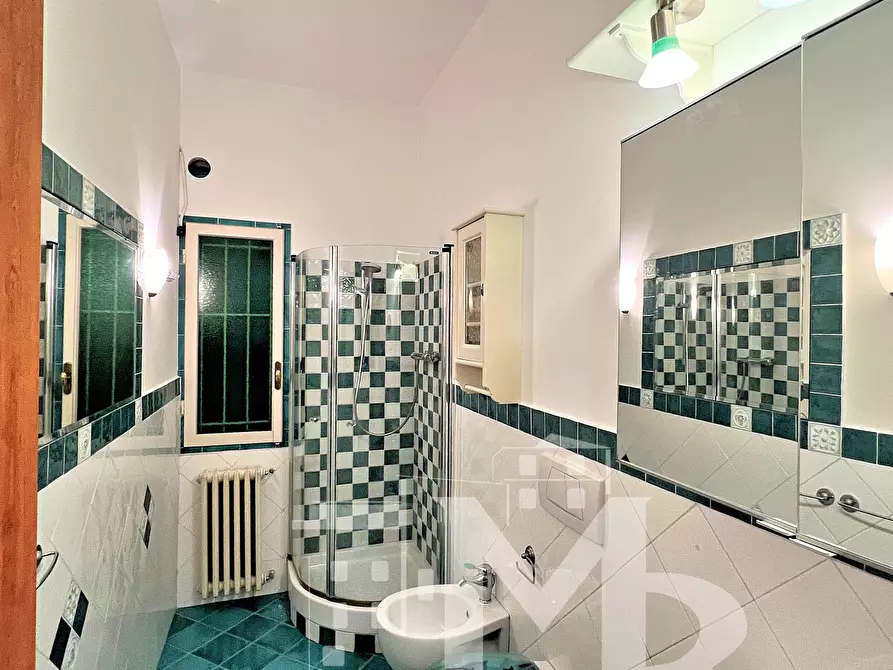 Immagine 26 di Quadrilocale in vendita  a Camogli