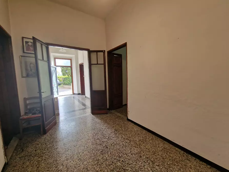 Immagine 12 di Casa indipendente in vendita  a Ameglia