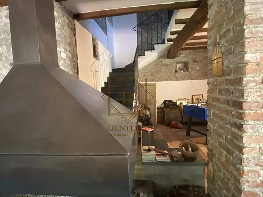 Immagine 17 di Rustico / casale in vendita  a Ameglia