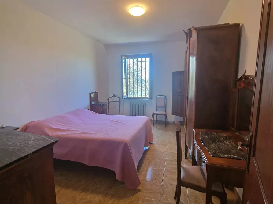 Immagine 6 di Quadrilocale in affitto  in VIA FORTINO a Sarzana