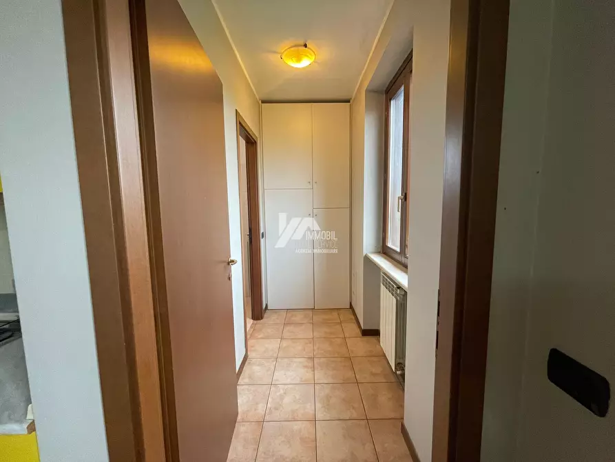 Immagine 7 di Monolocale in vendita  a Castel Mella