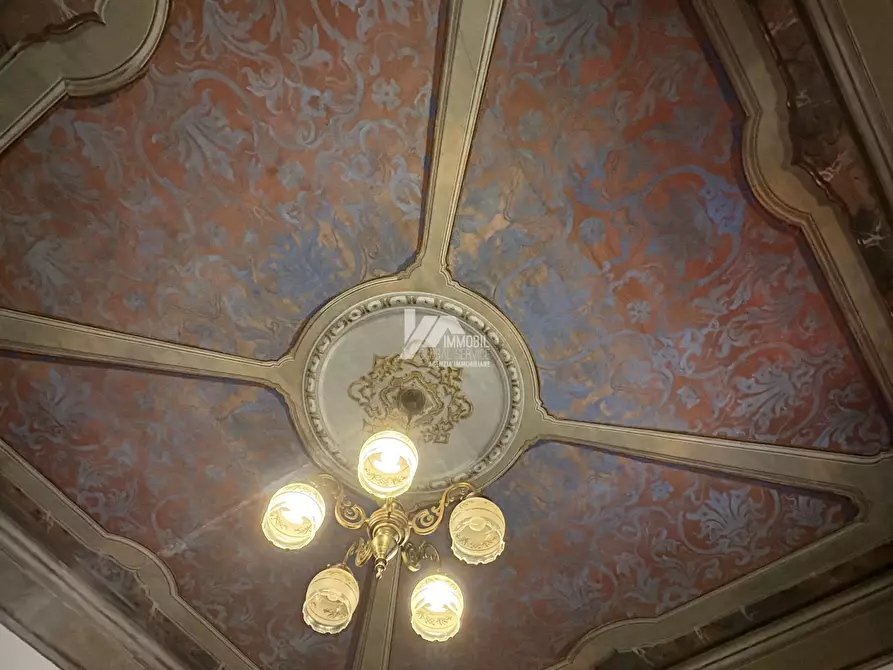 Immagine 9 di Palazzo in vendita  in Via Carini 25 a Botticino