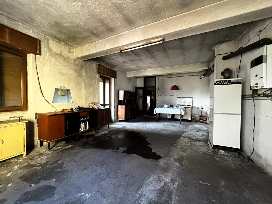 Immagine 9 di Rustico / casale in vendita  a Calcinato