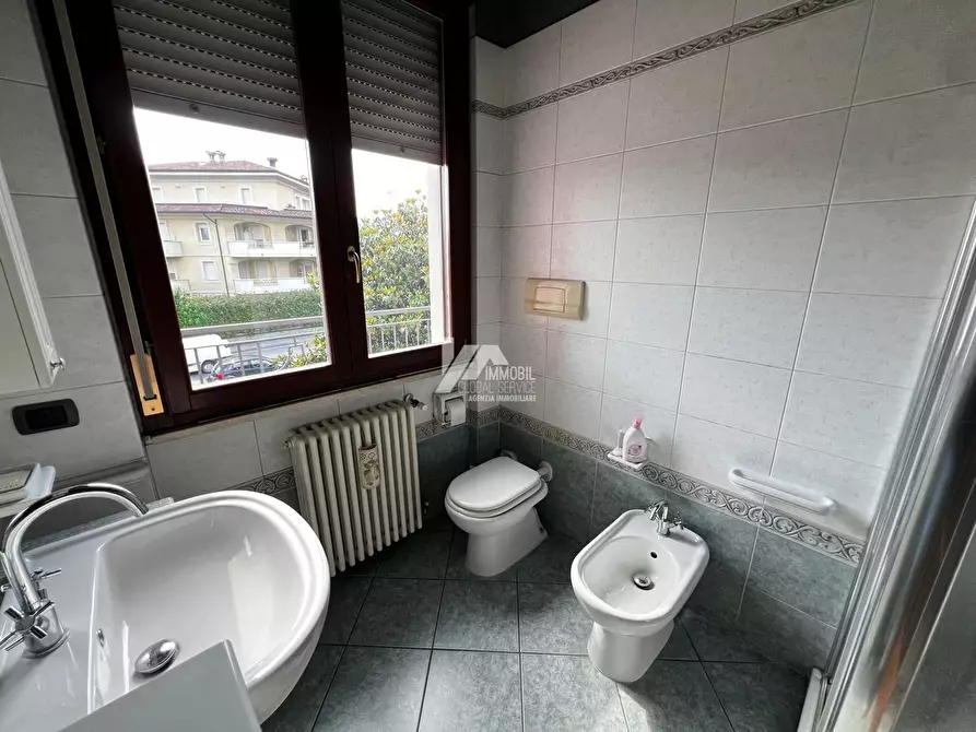 Immagine 9 di Quadrilocale in vendita  a Concesio