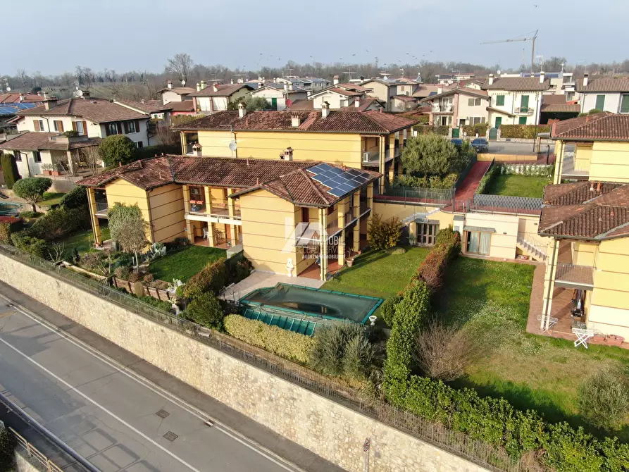 Immagine 31 di Villa in vendita  in Via dei Ronchi 14 a Capriano Del Colle